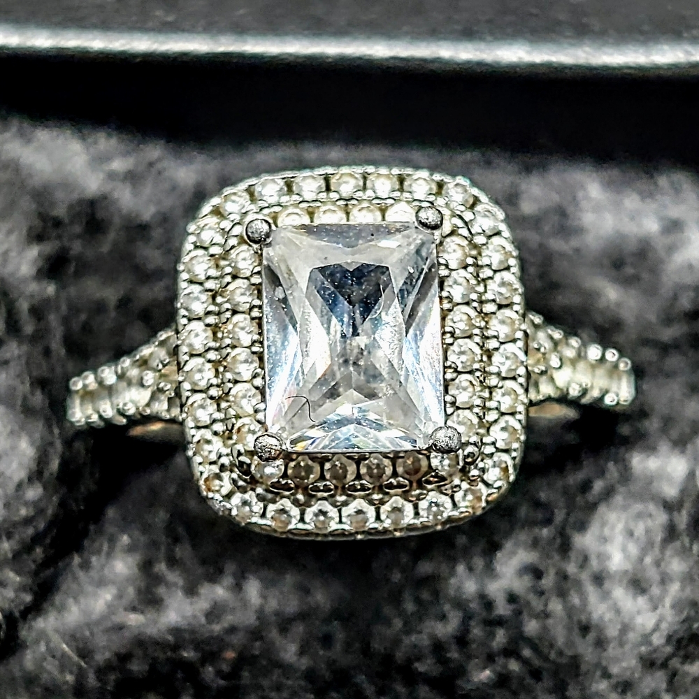 Radiant Cut Clear Lab CZ Double Row Halo Silver Plated Y-Shoulders Ring Size 8
